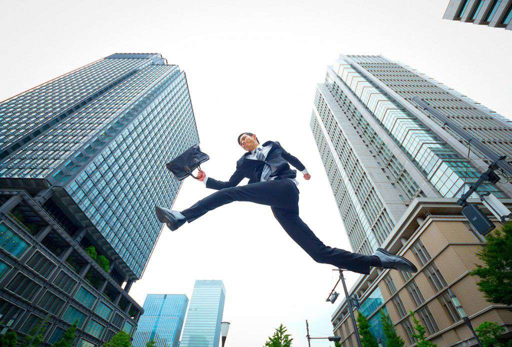 TAI85_jumpbiz20140823105007500-thumb-1180x800-5433